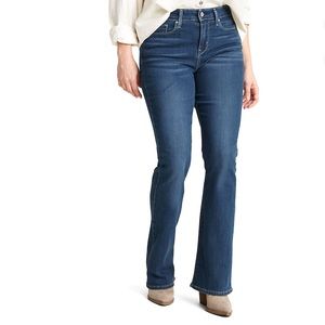 Sz 14- signature by Levi- like new- medium wash mid rise boot cut, stretch denim